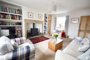 Lounge- click for photo gallery